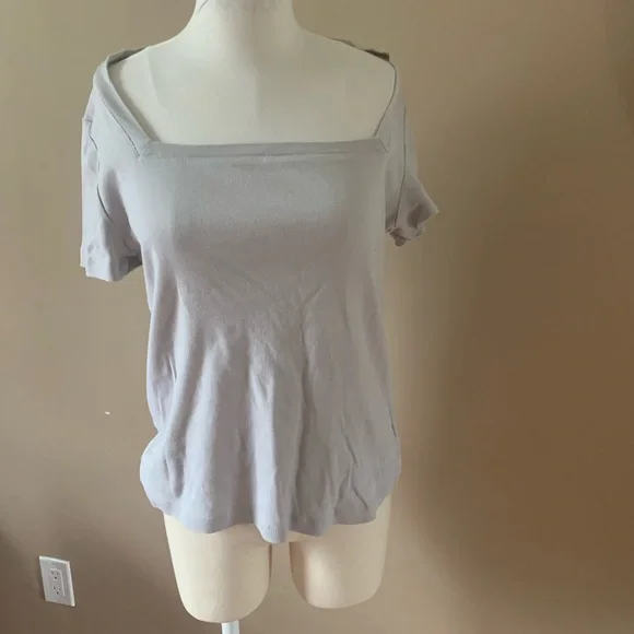 Top - Picture 1 of 3